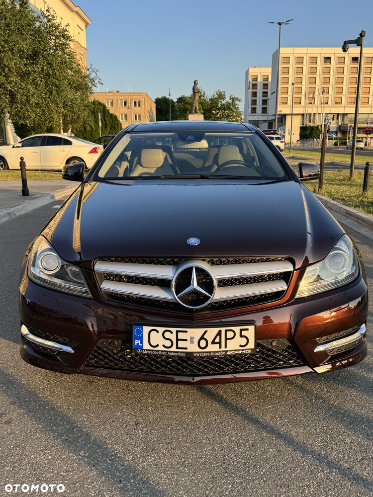 Mercedes-Benz Klasa C 250 CGI BlueEff - 1