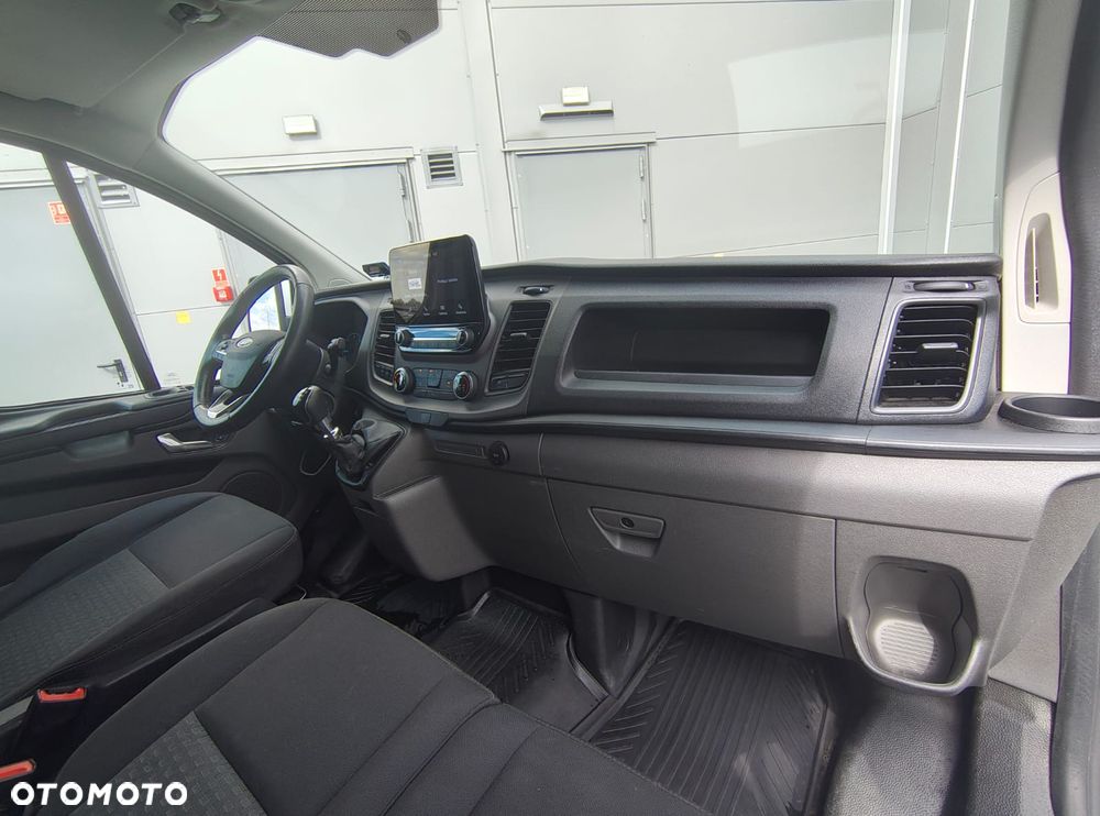 Ford TRANSIT CUSTOM - 5