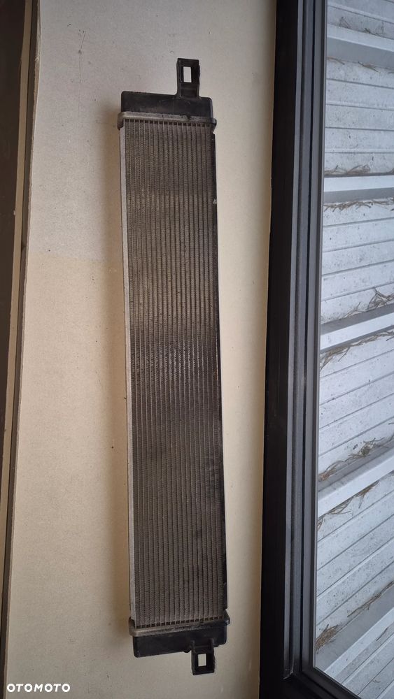 Chłodnica baterii dodatkowa chłodnica cieczy Toyota RAV4 V ORYGINALNA