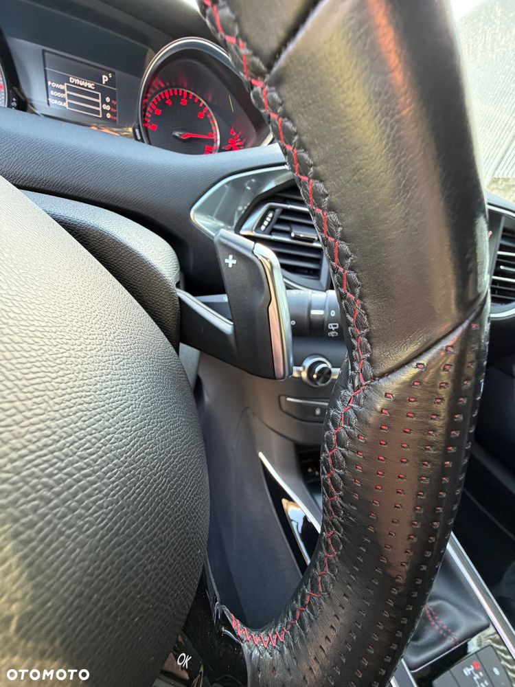 Peugeot 308 - 16
