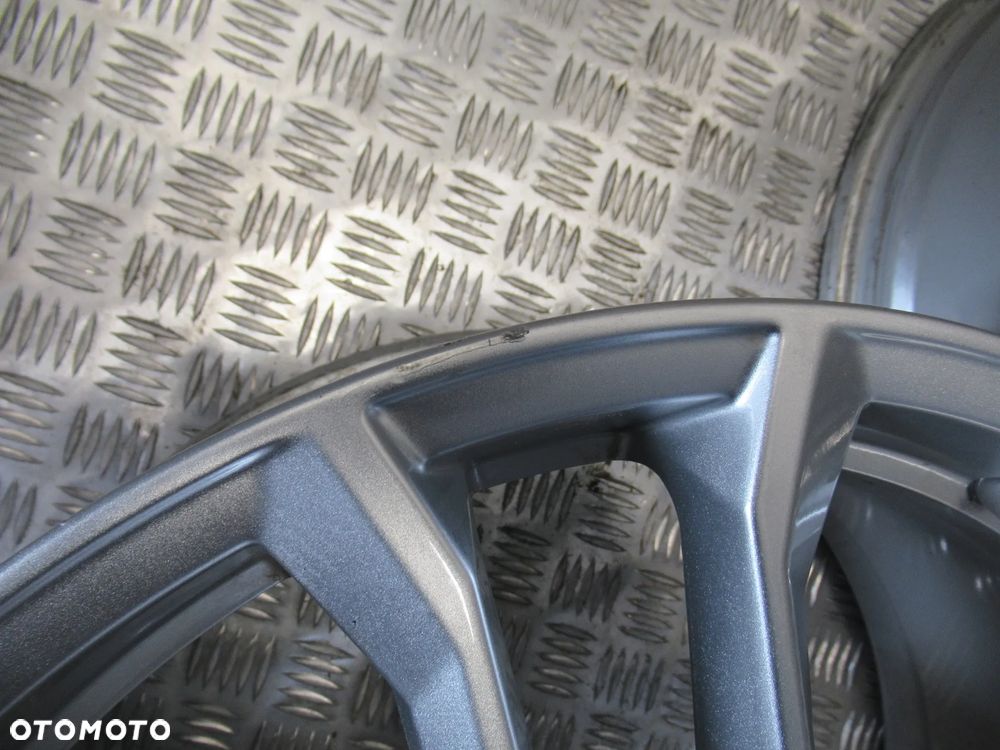 Nowe felgi Audi R8 10,5Jx19 et55 8,5Jx19 et42 4S0 - 6