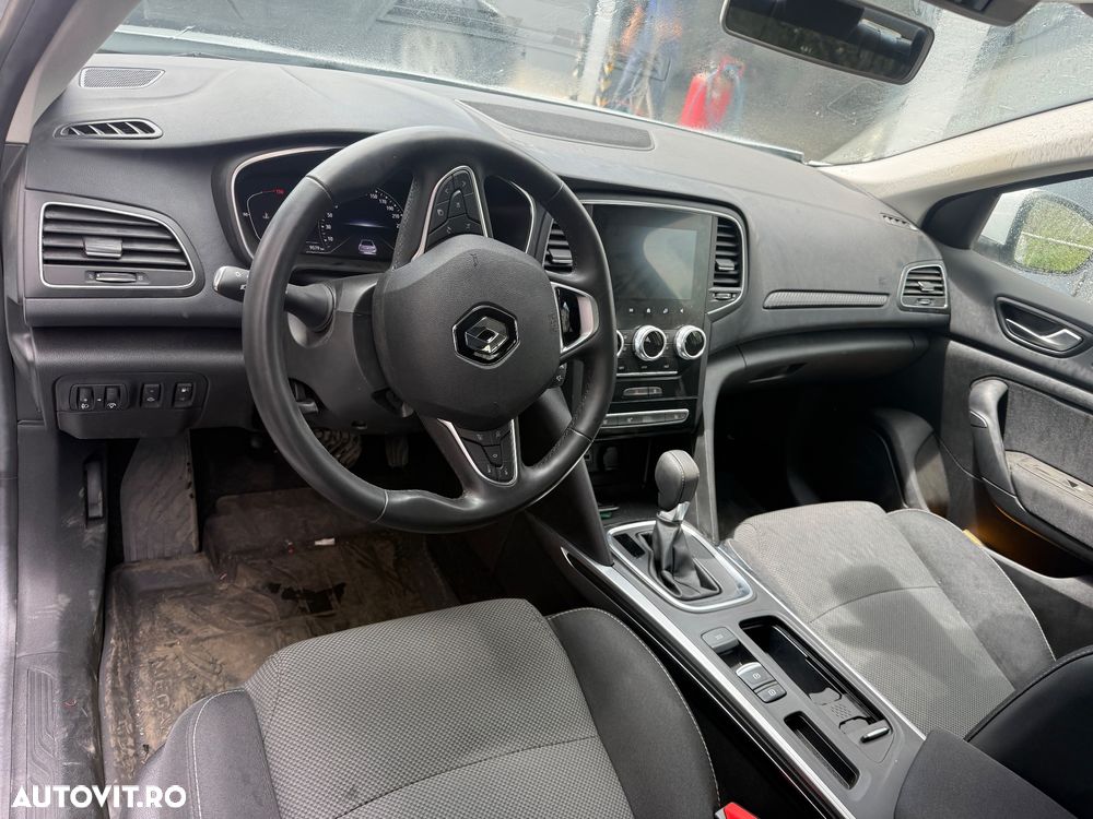 Renault Megane TCe GPF EDC Intens - 9