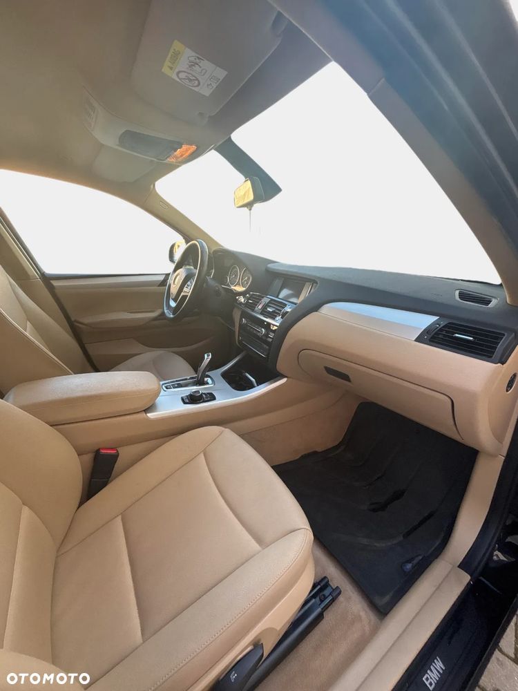 BMW X4 xDrive20i xLine - 12