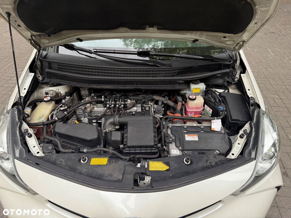 Toyota Prius+ 1.8 HSD Premium - 13