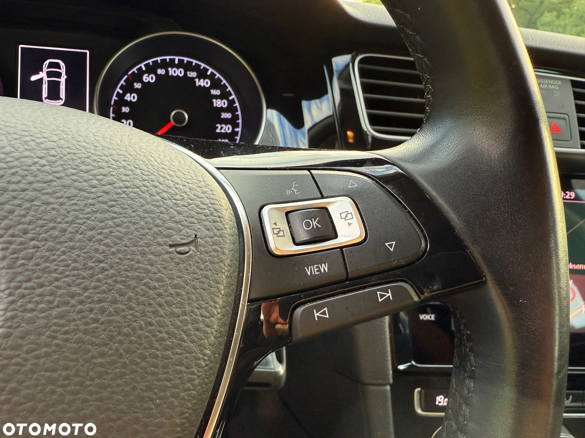 Volkswagen Golf VII 1.5 TSI BMT IQ Drive - 31