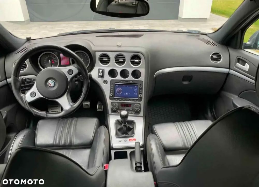 Alfa Romeo 159 2.4JTDM 4x4 ti - 8