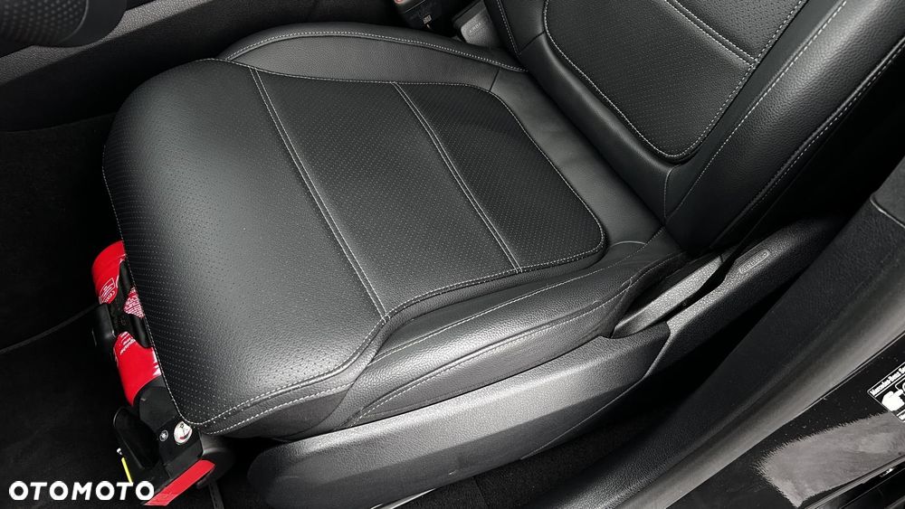 Mercedes-Benz GLC - 15