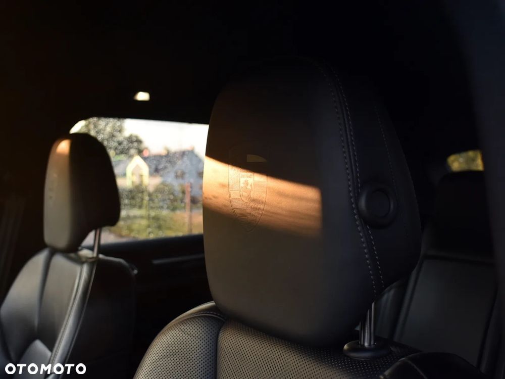 Porsche Cayenne S Diesel - 33