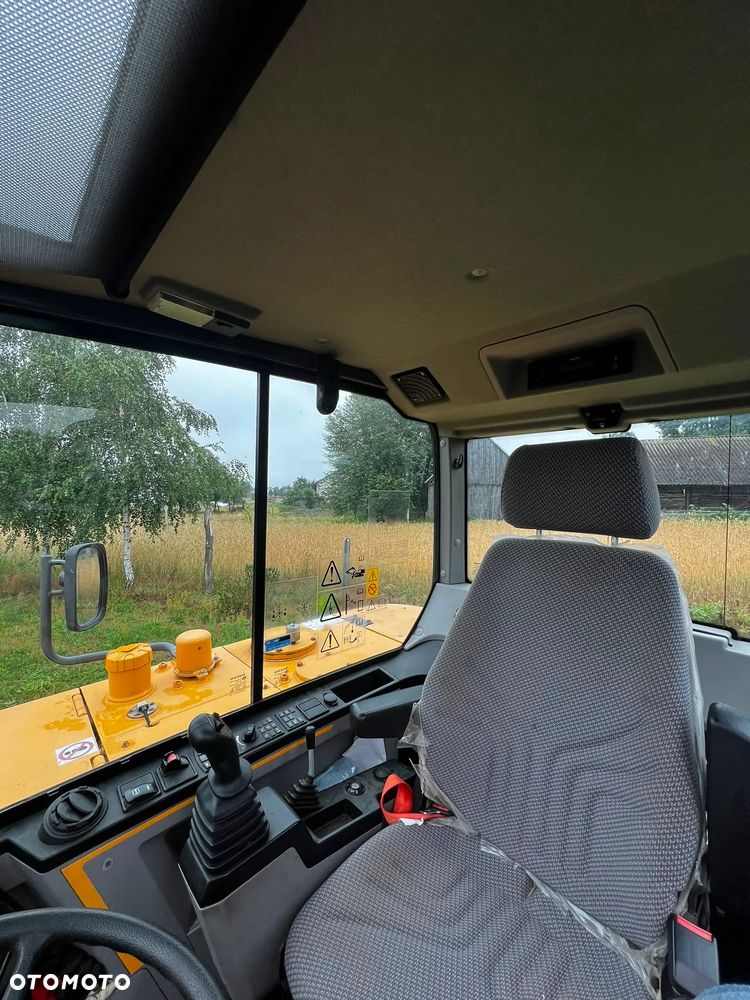 Volvo EW60E - 9