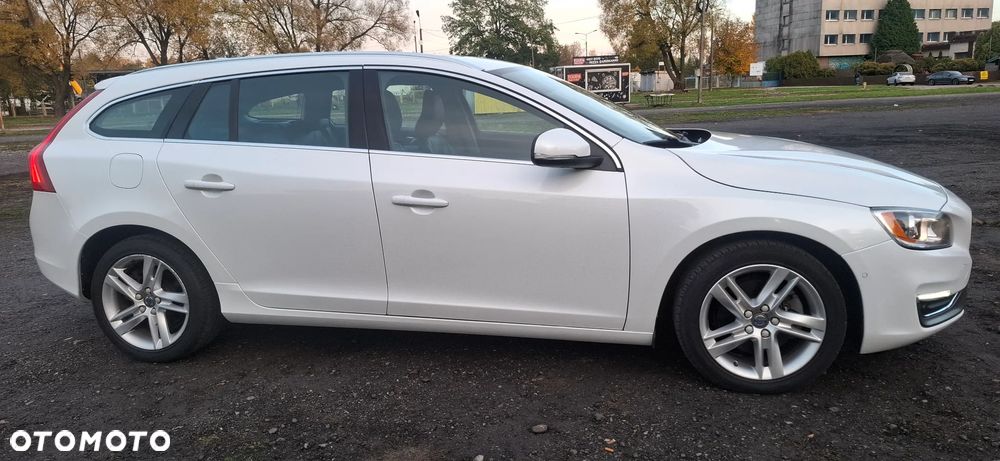 Volvo V60 - 16
