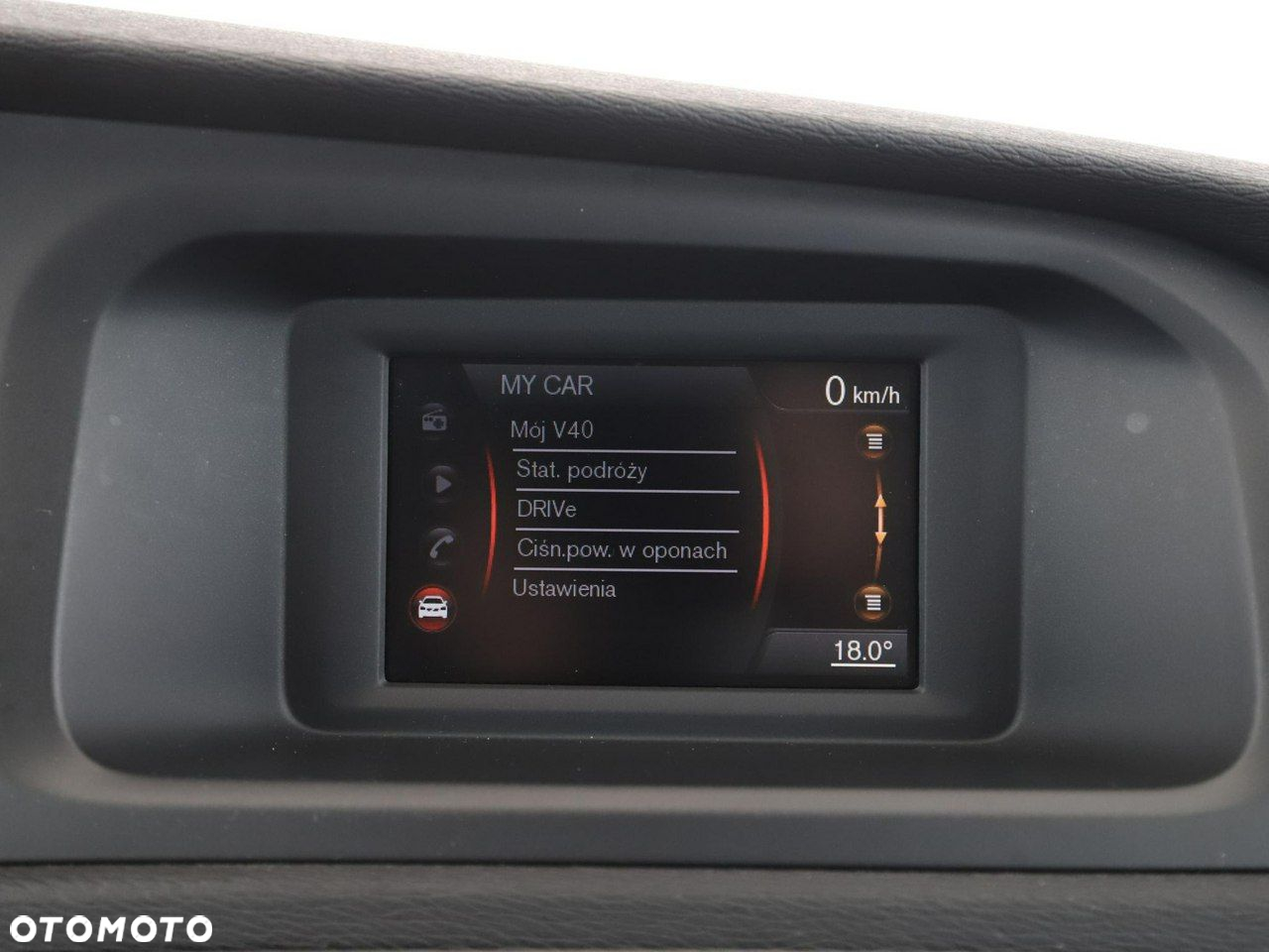 Volvo V40 D2 Summum - 23