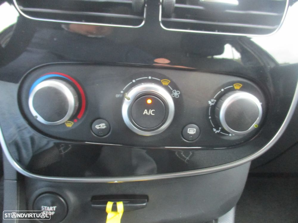 Renault Clio 0.9 TCe Limited - 18