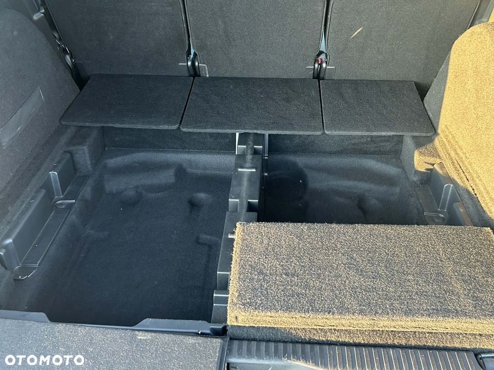 Citroën C4 Grand Picasso PureTech 130 Stop&Start SHINE - 26