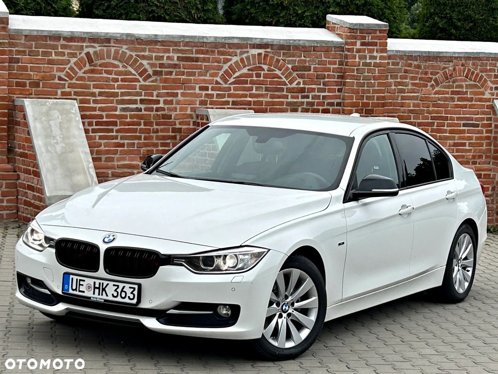 BMW Seria 3 320d Sport Line - 9