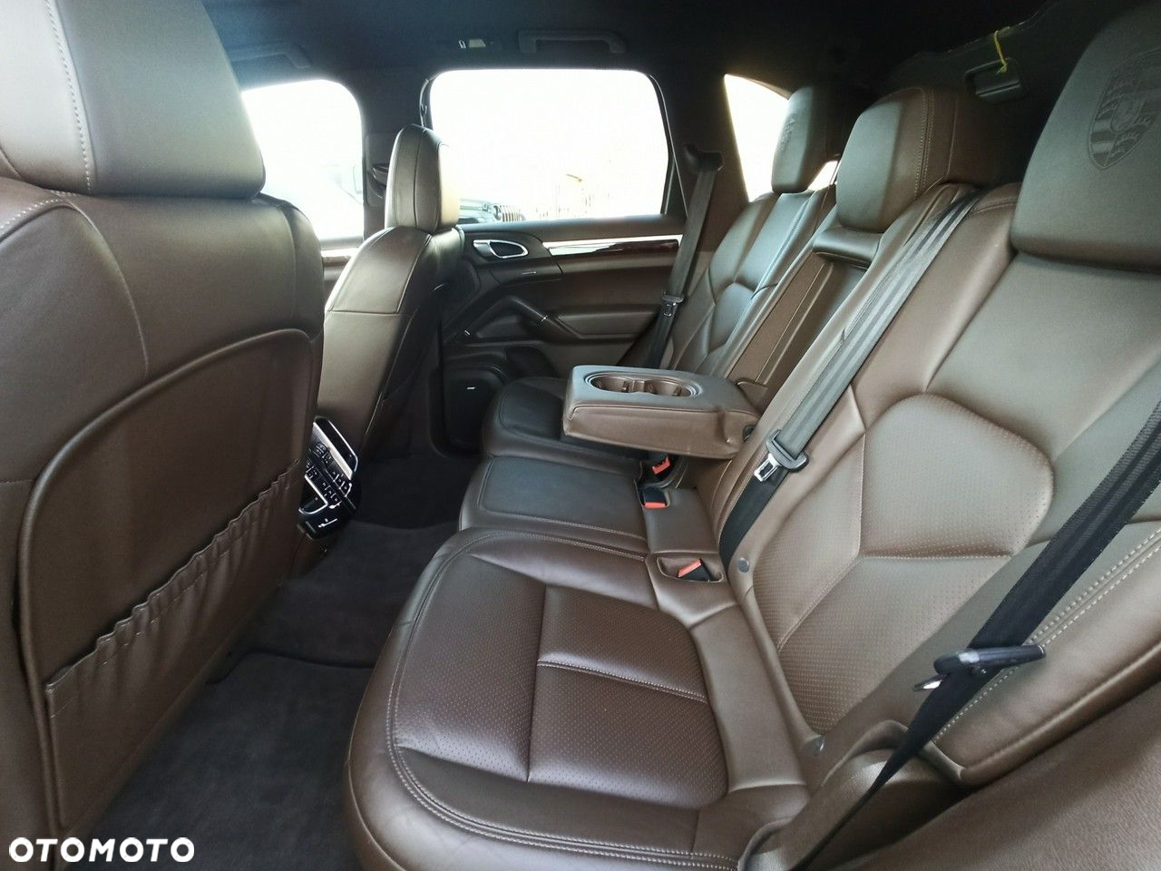 Porsche Cayenne - 8