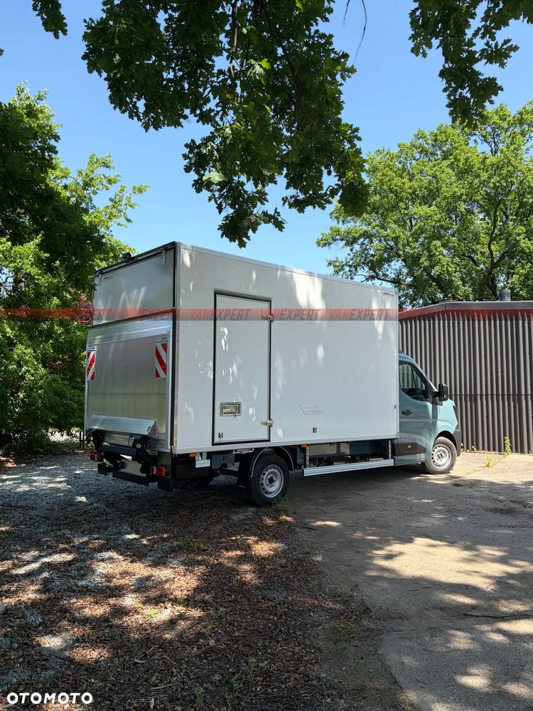 Renault MASTER Nowy Kontener + Winda 750KG - 7