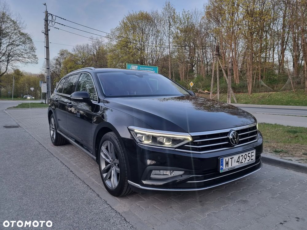 Volkswagen Passat Variant 2.0 TDI 4Mot Elegance DSG - 3