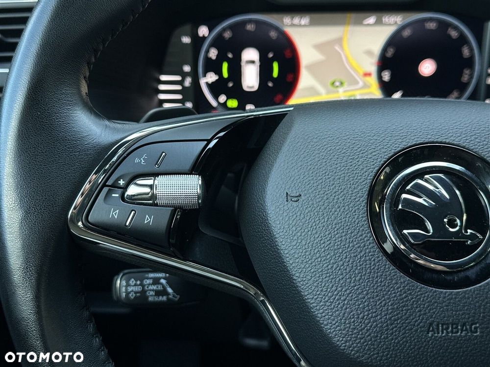 Skoda Superb 2.0 TDI SCR 4x4 L&K DSG - 18