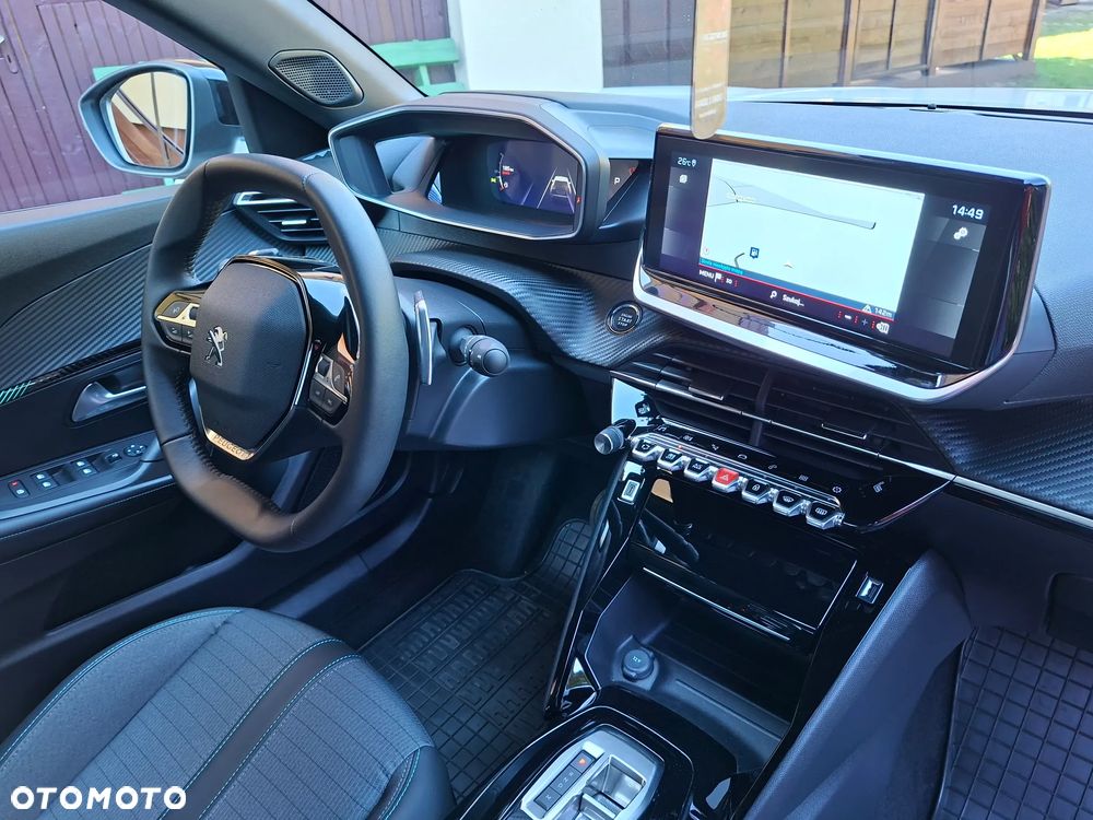 Peugeot 2008 1.2 PureTech Allure Pack S&S EAT8 - 18