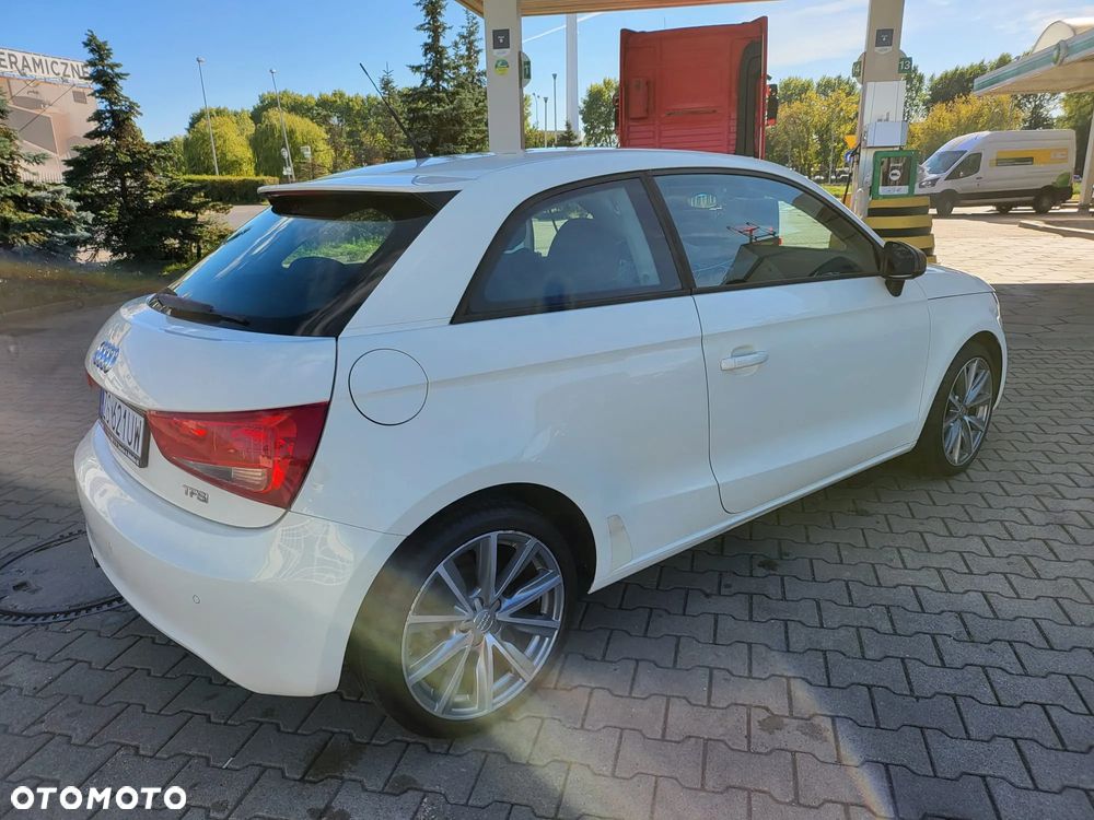 Audi A1 1.4 TFSI S tronic Ambition - 5