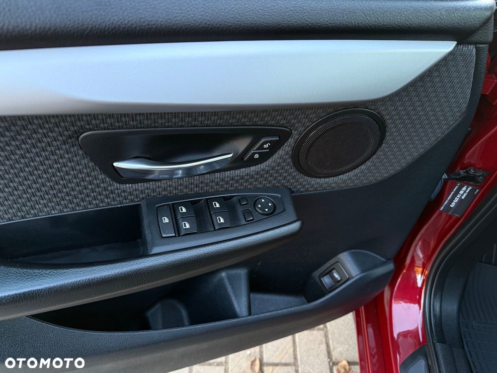 BMW Seria 2 218i Sport Line - 13