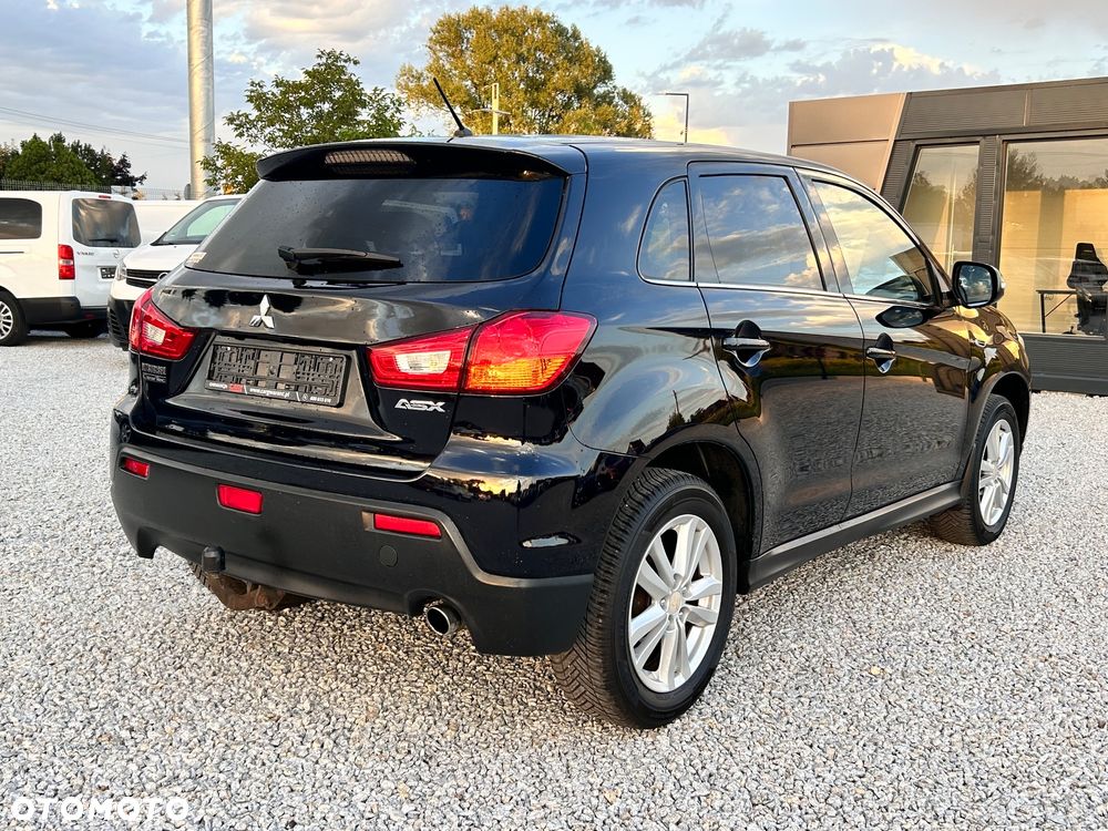 Mitsubishi ASX - 14