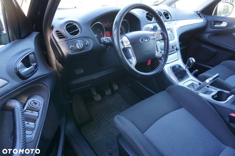 Ford S-Max 2.0 TDCi DPF Ambiente - 7