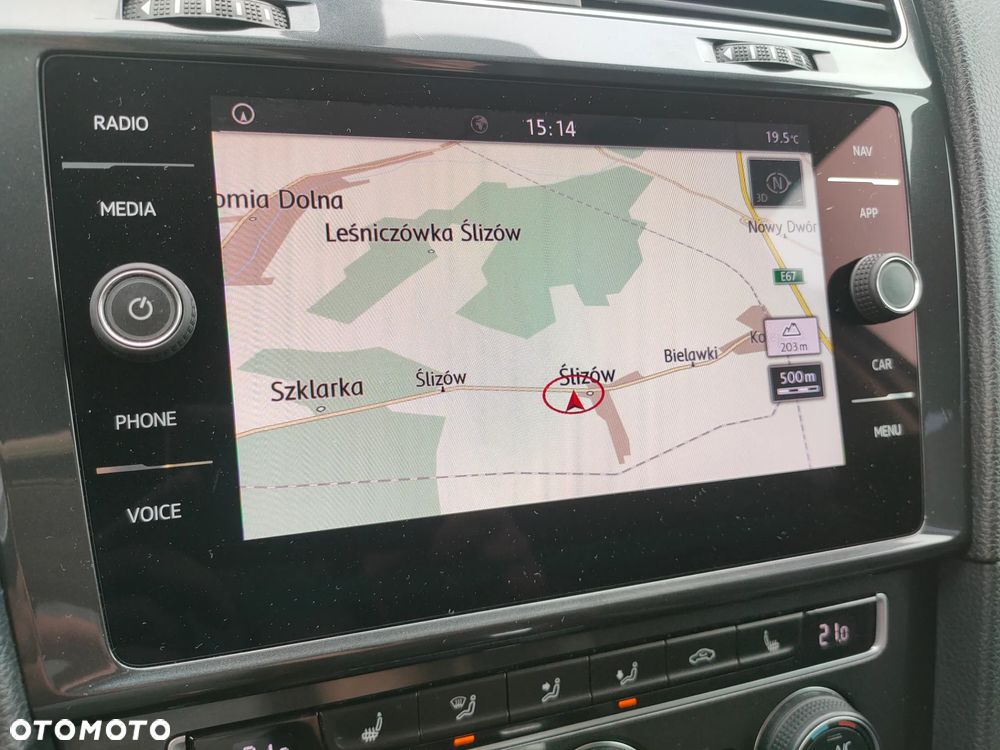 Volkswagen Golf 2.0 TDI (BlueMotion Technology) DSG Comfortline - 26