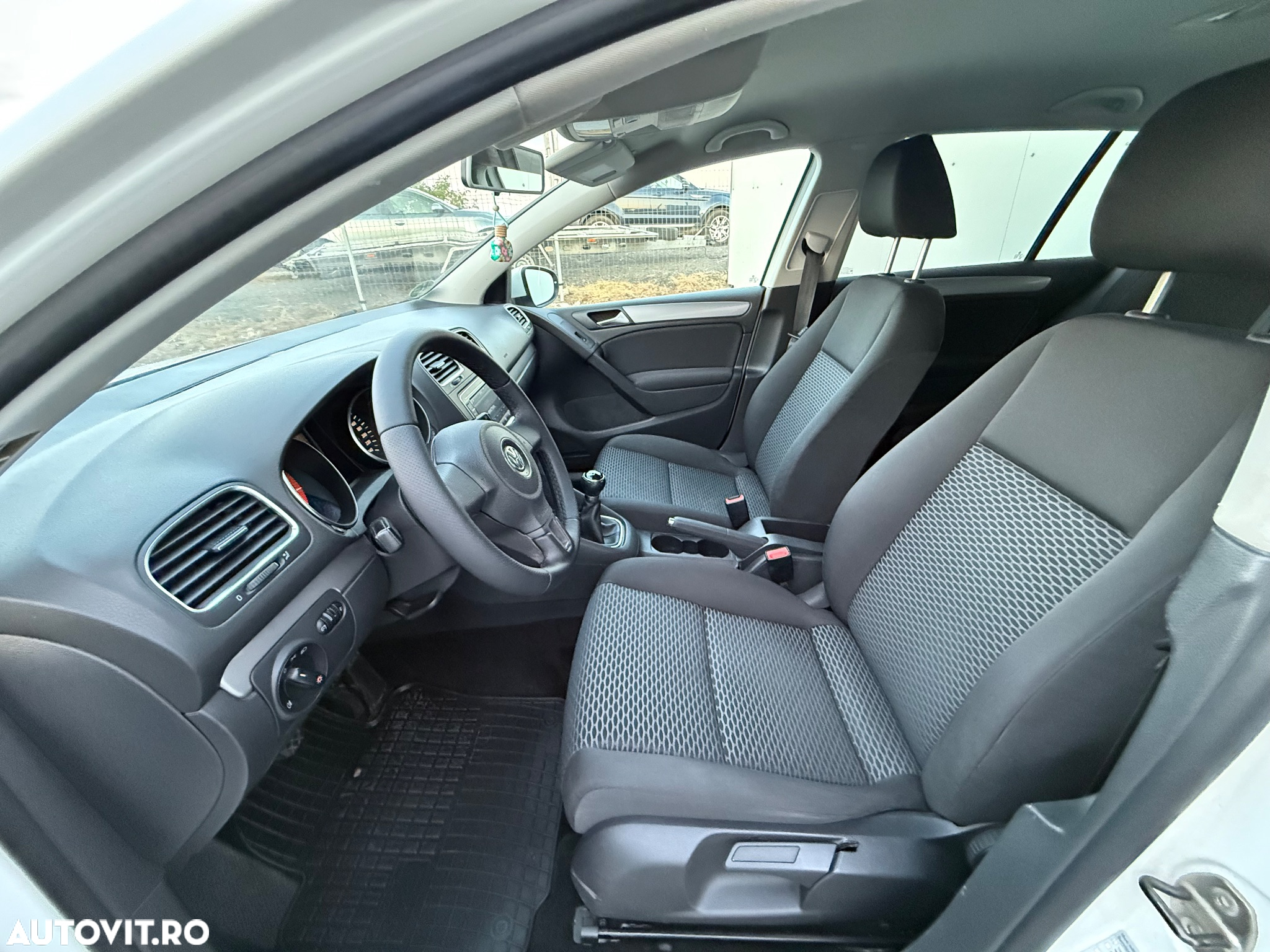 Volkswagen Golf 1.4 Style - 10