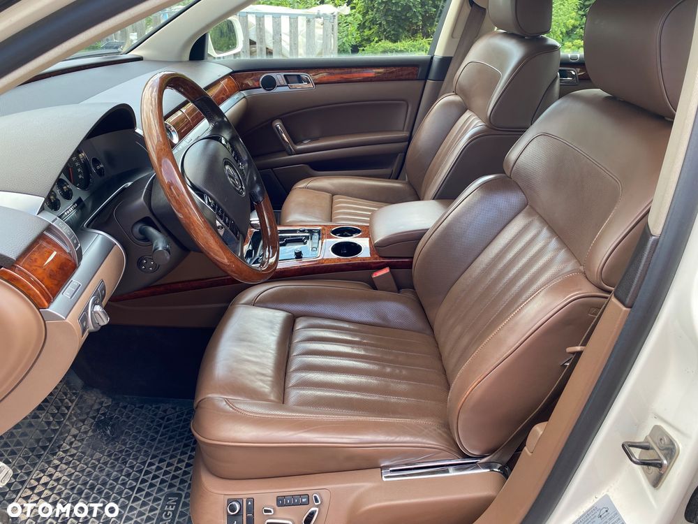 Volkswagen Phaeton 3.0 V6 TDI DPF 4Mot (5os) - 23