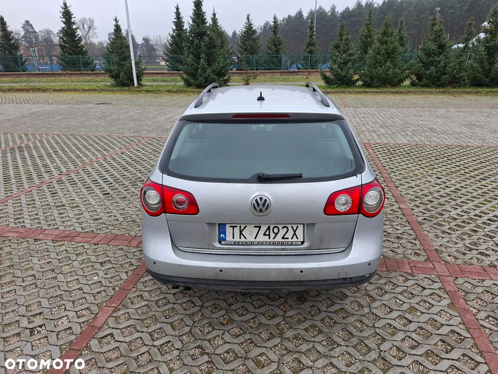 Volkswagen Passat 1.9 TDI DPF Comfortline - 5