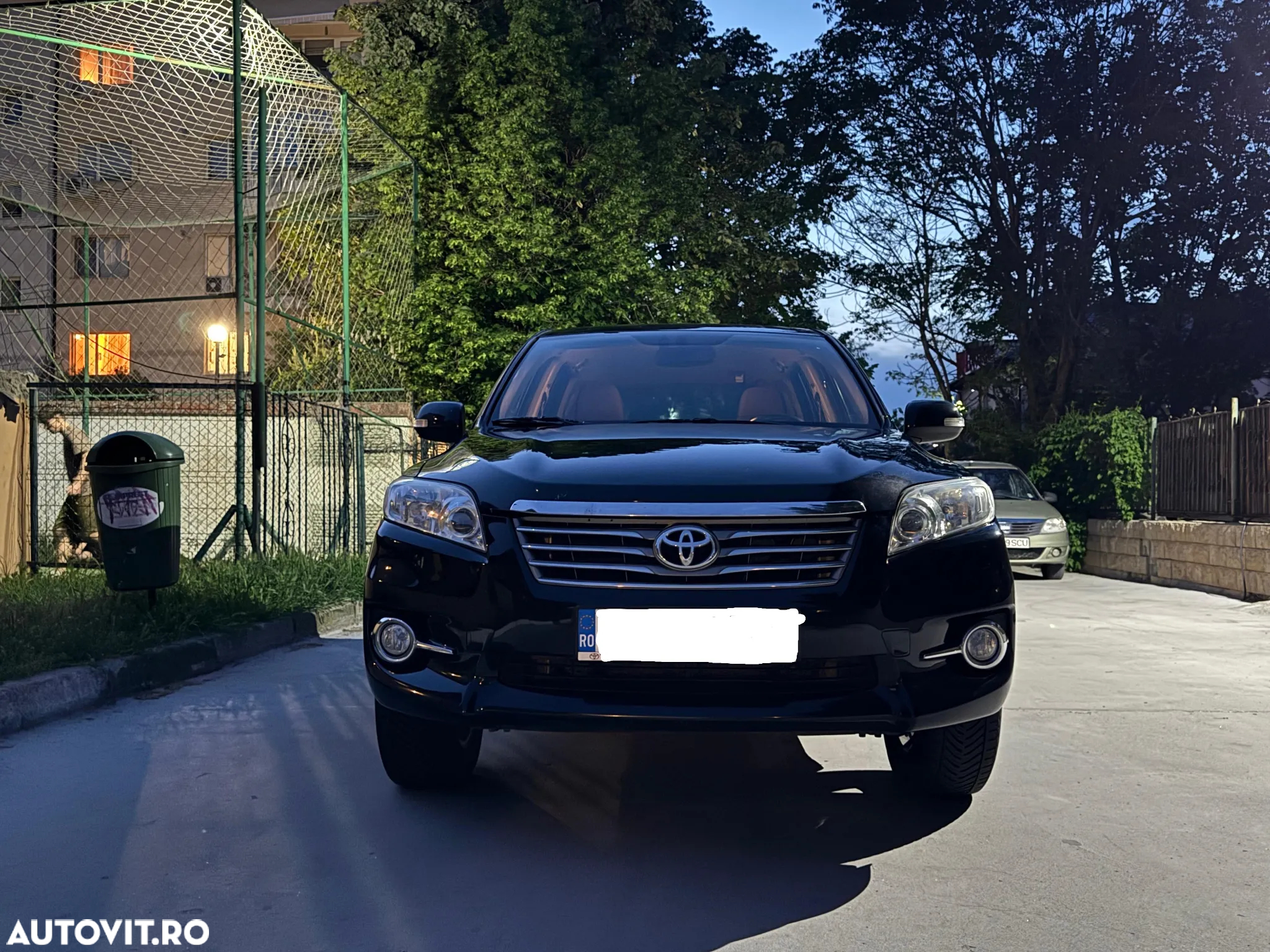 Toyota RAV4 2.2 D-4D Comfort - 8