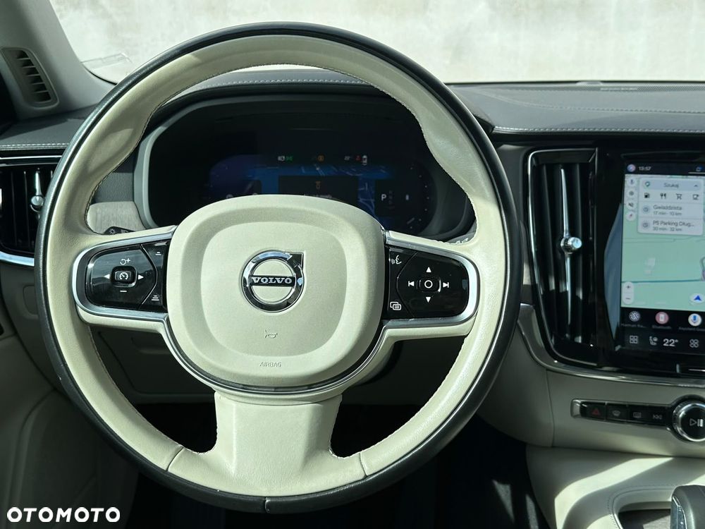 Volvo S90 - 36