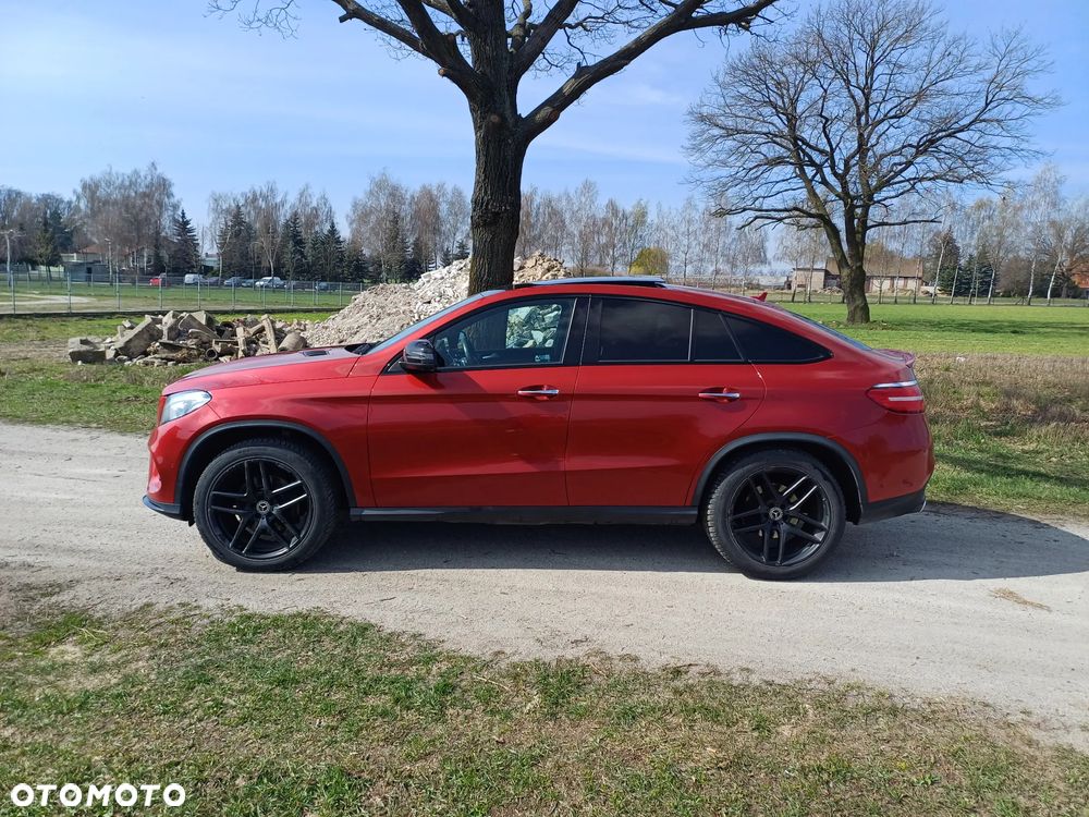 Mercedes-Benz GLE - 14