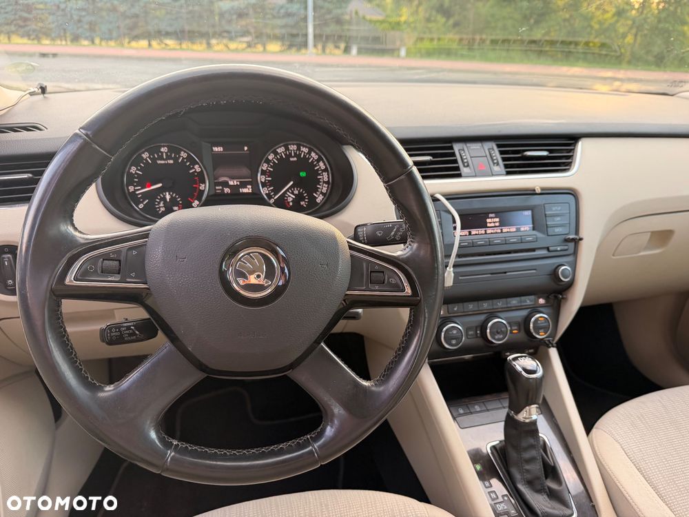 Skoda Octavia 1.4 TSI Elegance DSG - 30