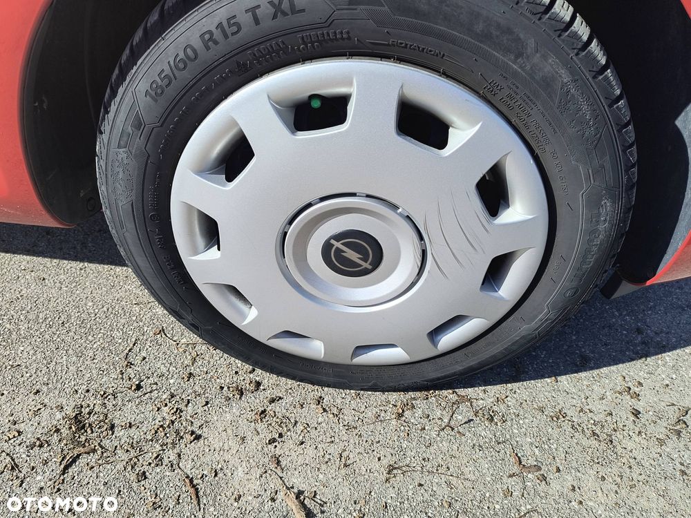 Opel Corsa 1.4 16V 150 Jahre - 11