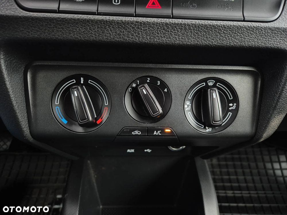 Skoda Fabia 1.2 TSI Active - 12