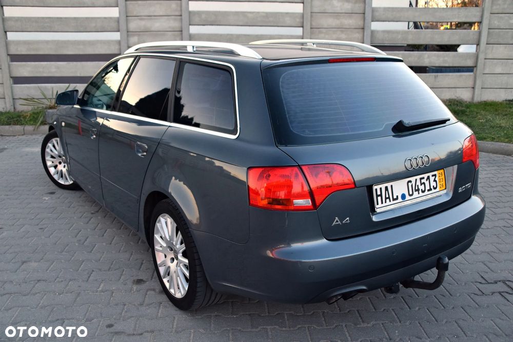 Audi A4 Avant - 9