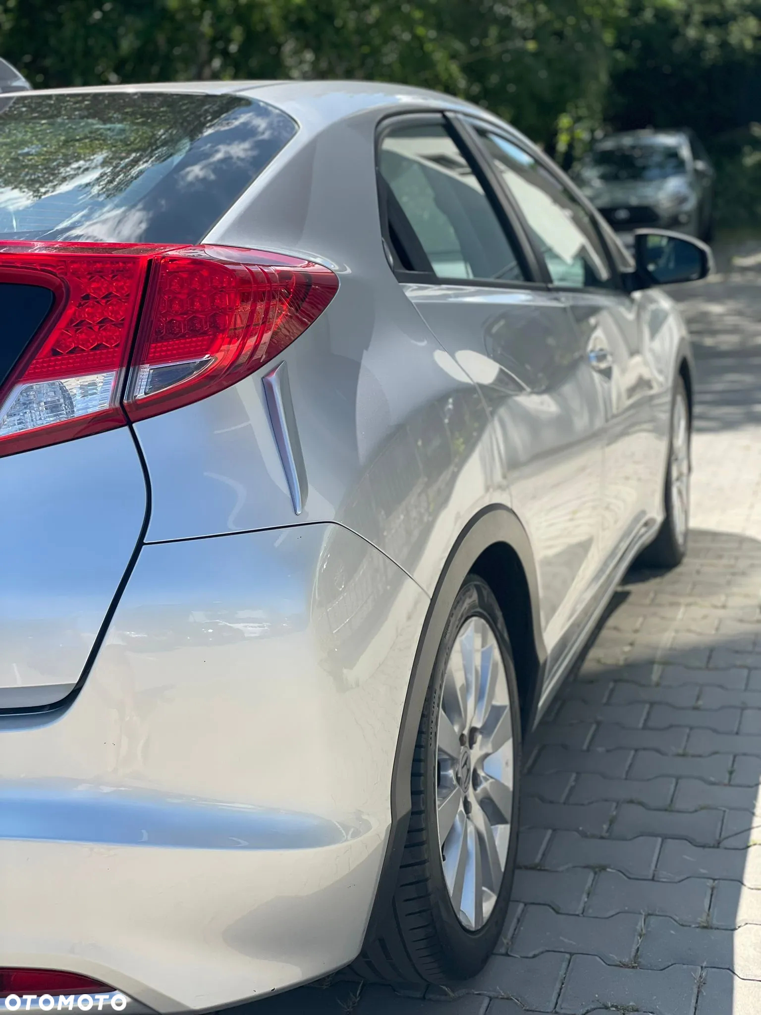 Honda Civic 1.6 i-DTEC Executive - 4