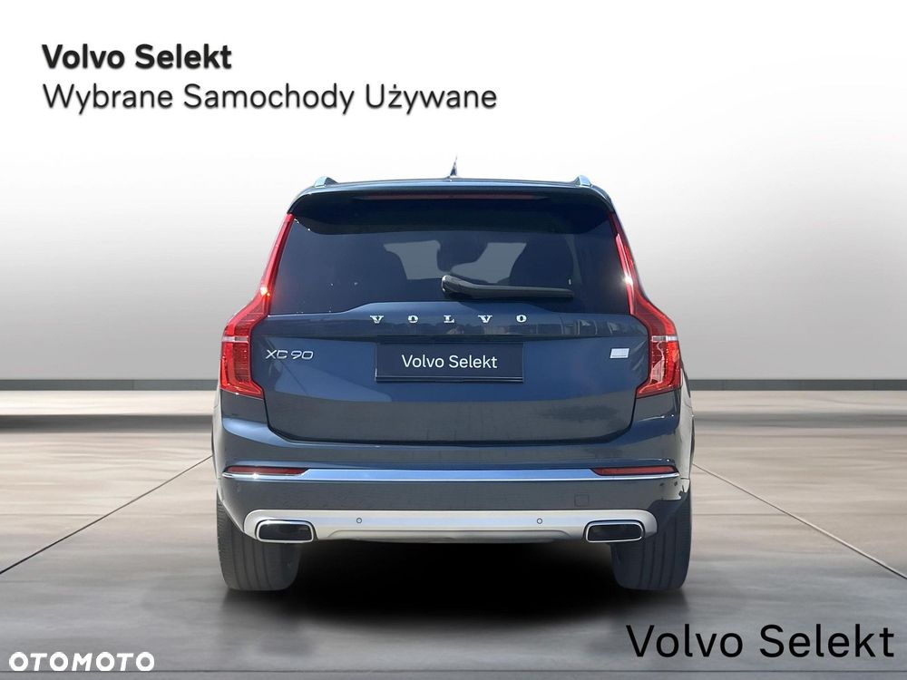 Volvo XC 90 - 5