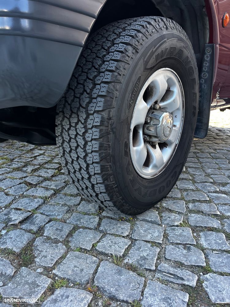 Mitsubishi Pajero 2.5 TDi GLX - 8