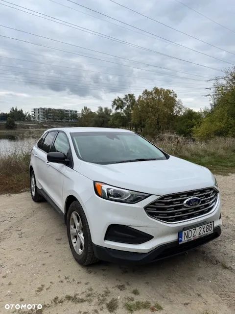 Ford Edge - 1