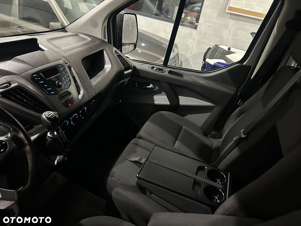 Ford Transit custon - 12