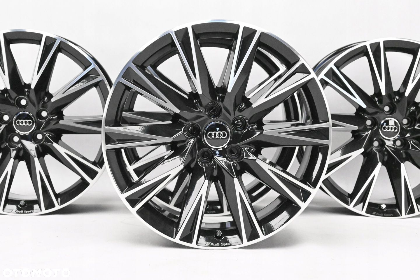 AUDI SPORT Q4 e-tron F4 8x19 ET45 89A071499 LAMINA - 5