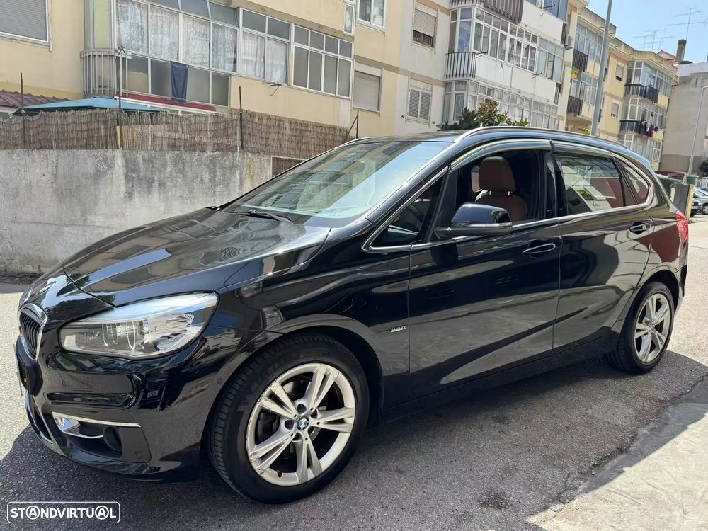 BMW 218 Active Tourer d Line Luxury Auto - 1