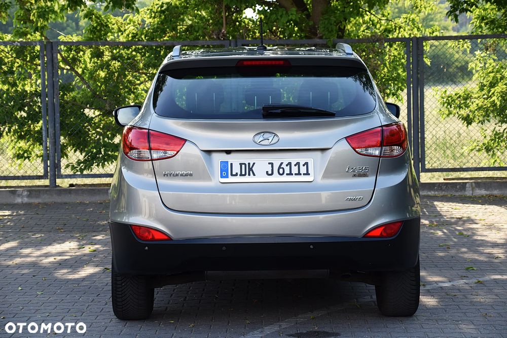 Hyundai ix35 2.0 CRDi 4WD Automatik Premium - 16