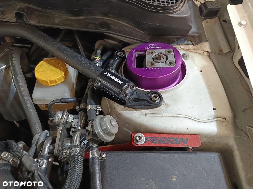 Subaru Impreza STI - 20