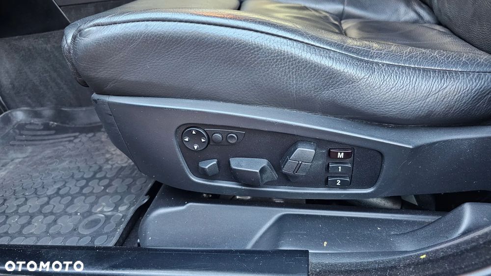BMW Seria 5 530i - 35