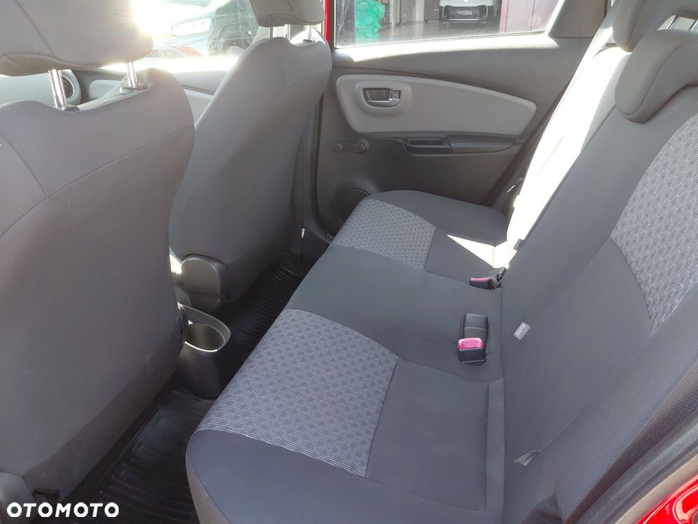 Toyota Yaris - 14