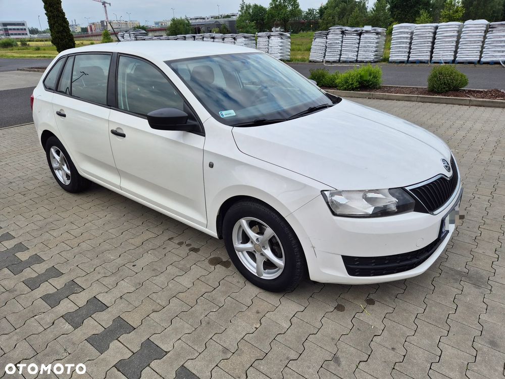 Skoda RAPID 1.2 MPI Active - 3